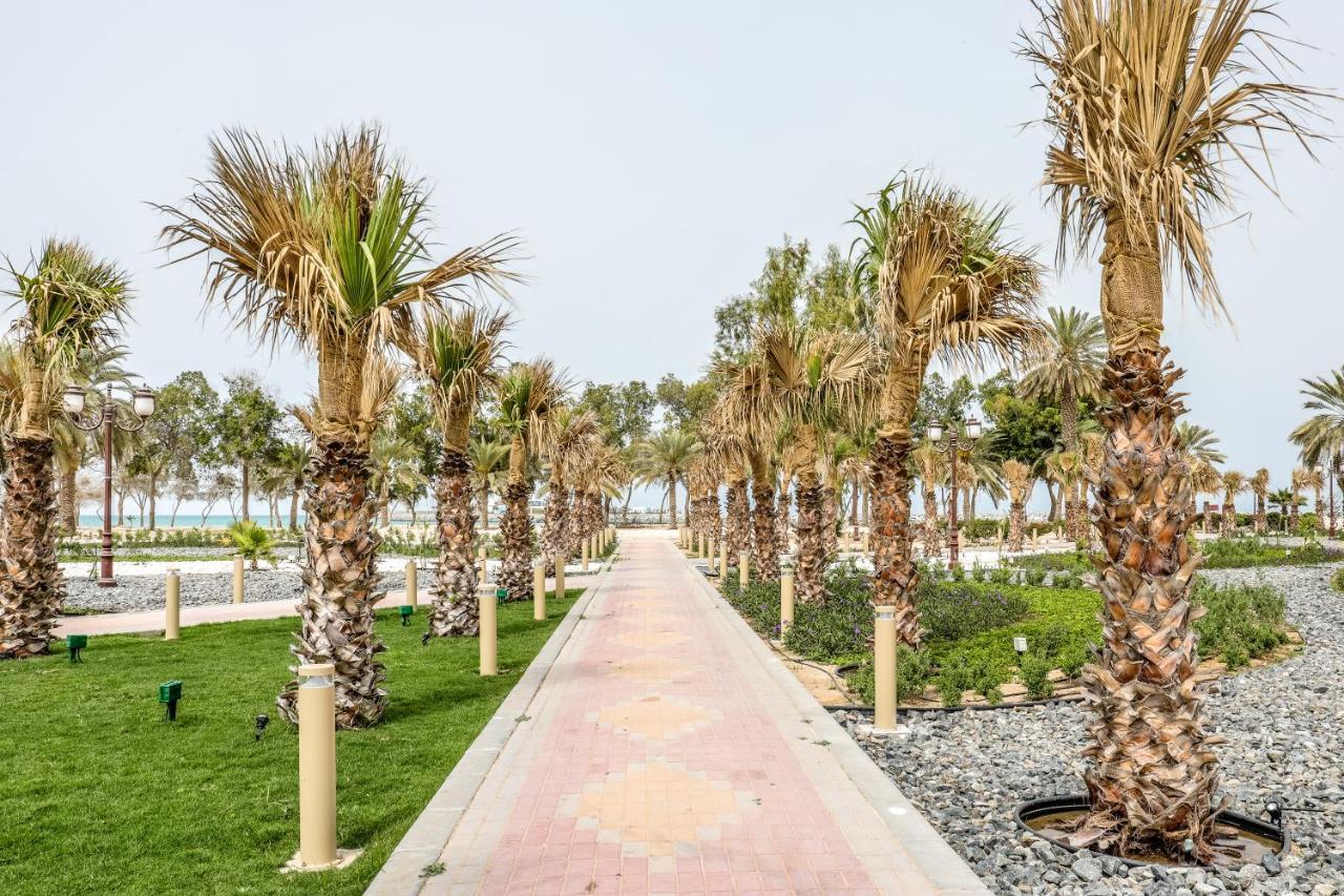 Dhafra Beach Hotel Jebel Dhanna Buitenkant foto