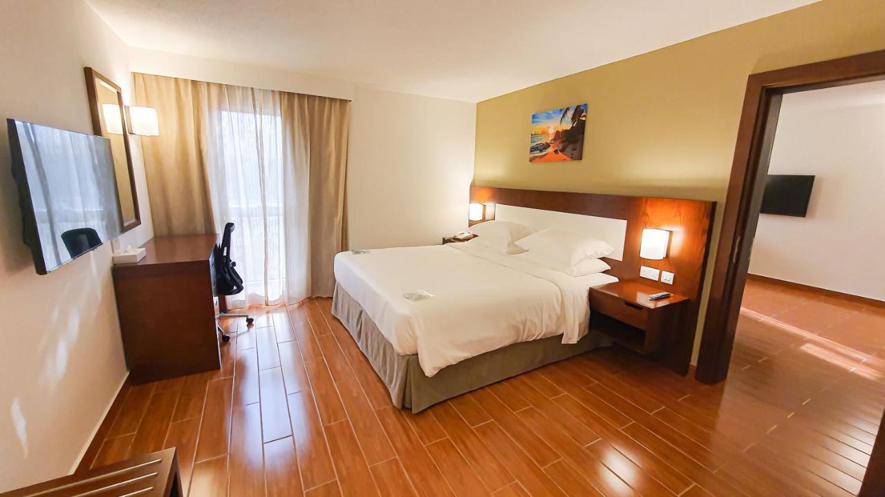 Dhafra Beach Hotel Jebel Dhanna Buitenkant foto