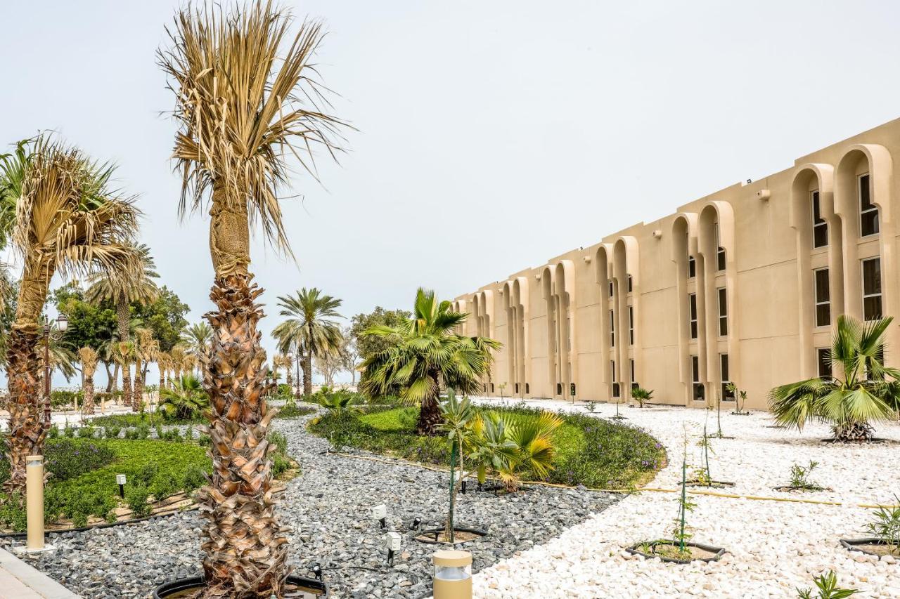 Dhafra Beach Hotel Jebel Dhanna Buitenkant foto