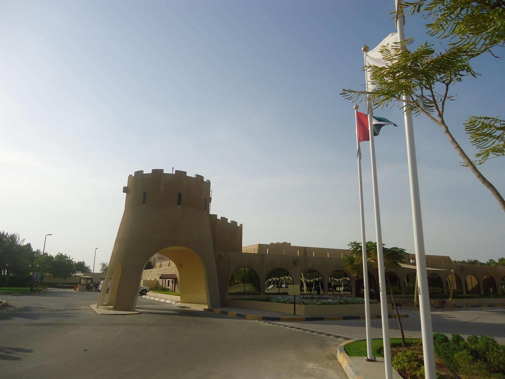 Dhafra Beach Hotel Jebel Dhanna Buitenkant foto
